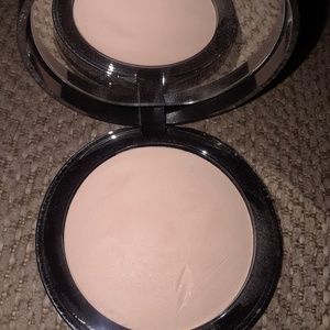 Lorac PF2 Powder